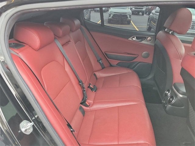 2021 Kia Stinger GT1