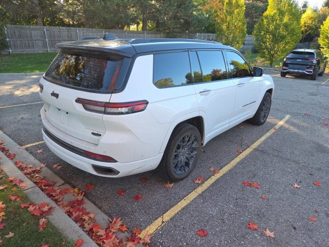 2025 Jeep Grand Cherokee L Summit 4x4