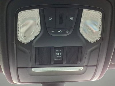 2019 RAM 1500 Big Horn/Lone Star Crew Cab 4x4 5'7" Box