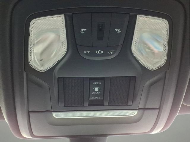 2019 RAM 1500 Big Horn/Lone Star Crew Cab 4x4 5'7" Box