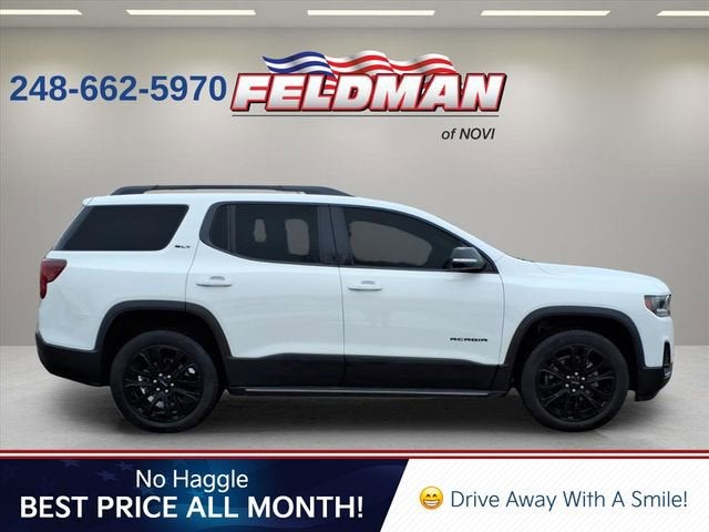 2023 GMC Acadia SLT
