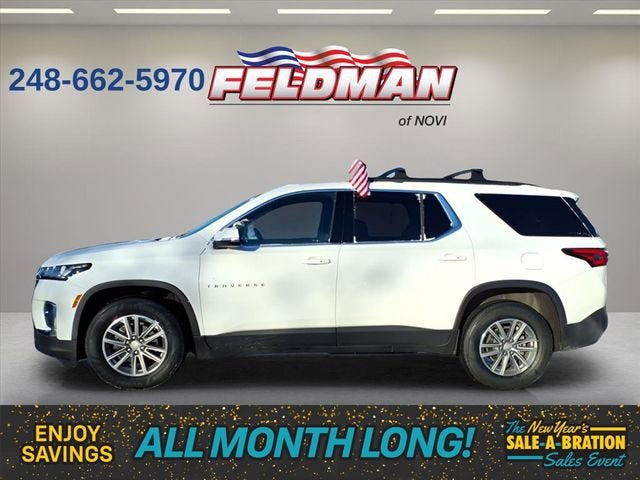 2023 Chevrolet Traverse LT Cloth