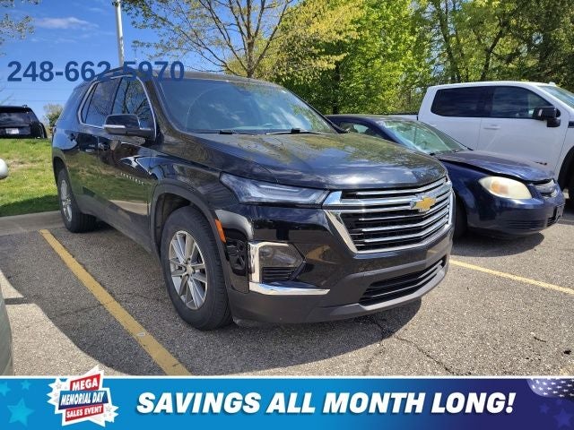 2023 Chevrolet Traverse LT Cloth