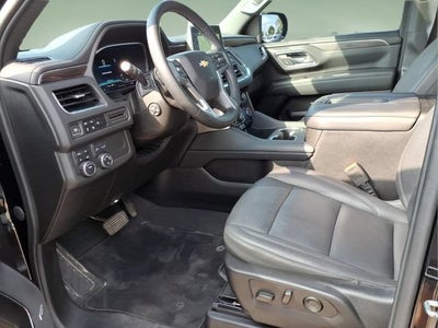2023 Chevrolet Suburban LT