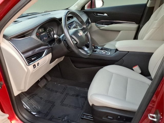 2022 Cadillac XT4 AWD Luxury