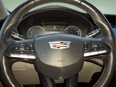 2022 Cadillac XT4 AWD Luxury