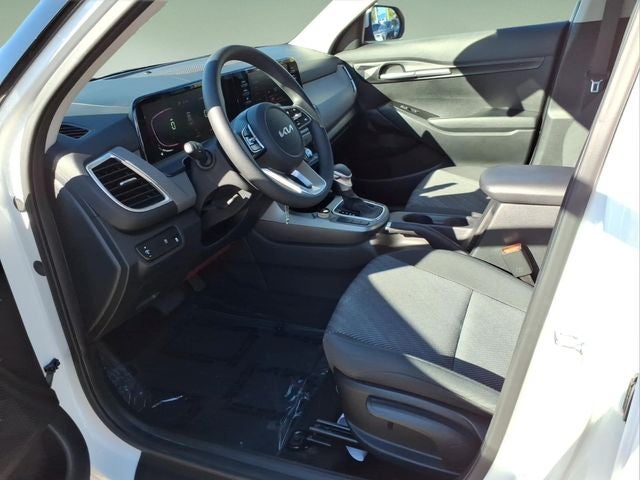 2025 Kia Seltos LX