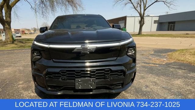 2024 Chevrolet Silverado EV RST