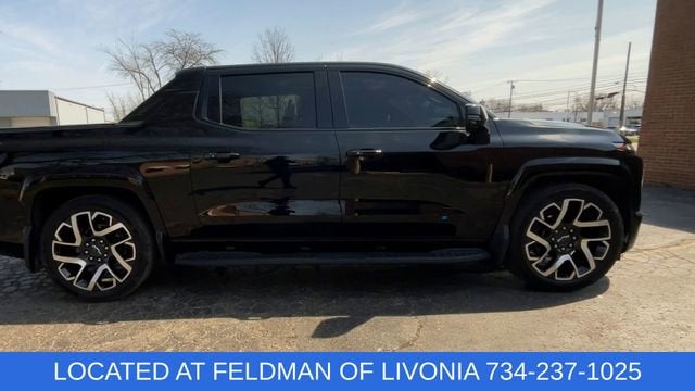 2024 Chevrolet Silverado EV RST