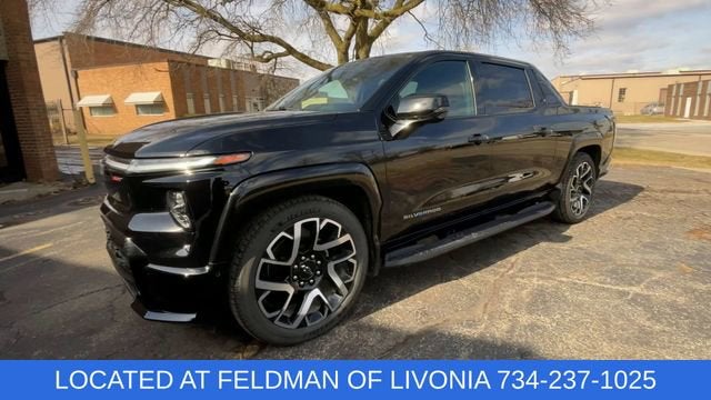 2024 Chevrolet Silverado EV RST