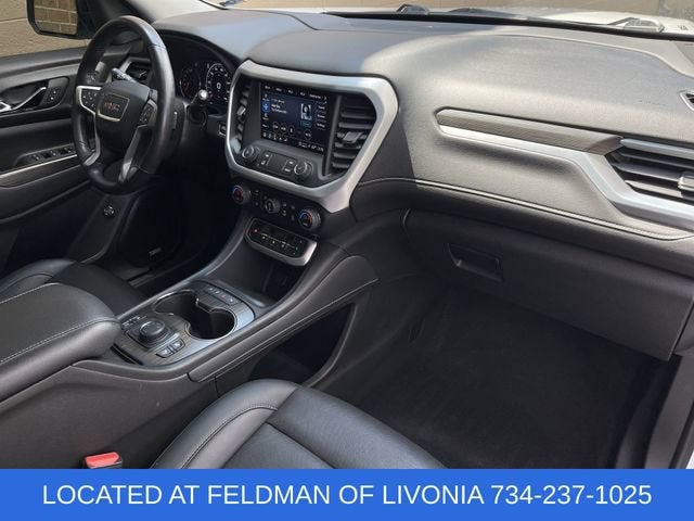 2022 GMC Acadia SLT