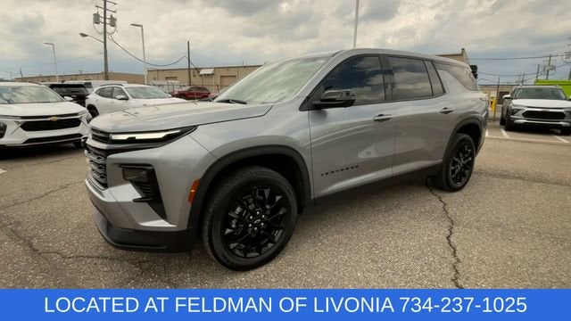 2024 Chevrolet Traverse LS