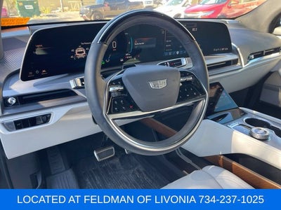 2026 Cadillac VISTIQ Sport
