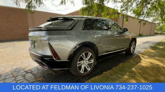 2024 Cadillac LYRIQ Tech