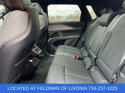 2024 Cadillac LYRIQ Tech