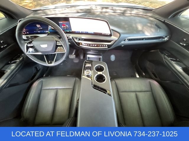 2024 Cadillac LYRIQ Luxury 1