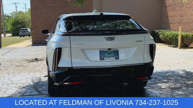 2024 Cadillac LYRIQ Luxury 1