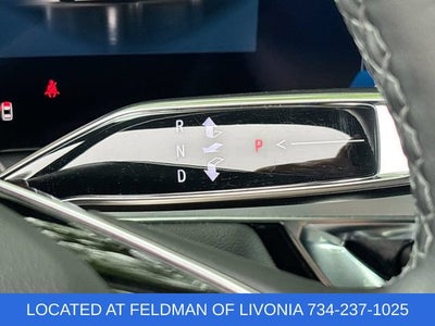 2024 Cadillac LYRIQ Luxury 1