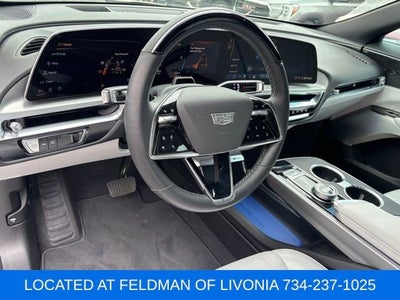 2024 Cadillac LYRIQ Luxury 2