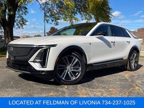 2024 Cadillac LYRIQ Luxury 2