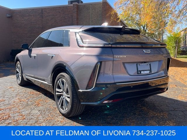 2024 Cadillac LYRIQ Luxury 2