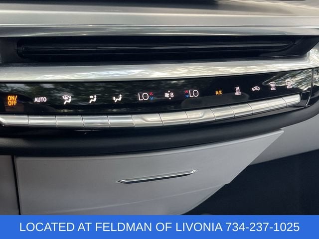 2024 Cadillac LYRIQ Luxury 2