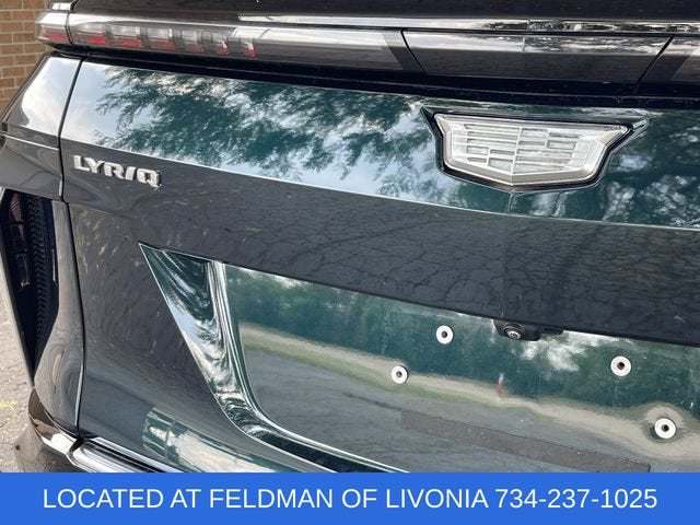 2024 Cadillac LYRIQ Luxury 2