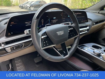 2024 Cadillac LYRIQ Luxury 3