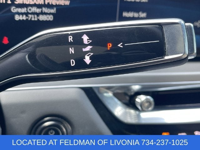 2024 Cadillac LYRIQ Luxury 3