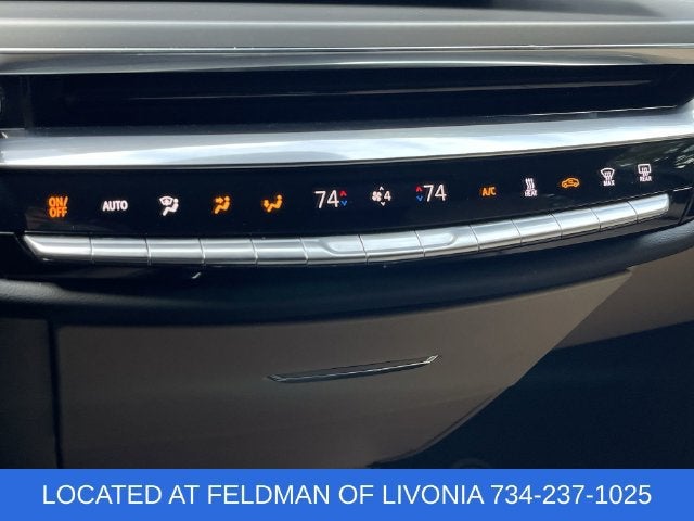 2024 Cadillac LYRIQ Luxury 3