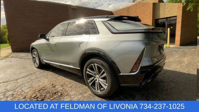 2024 Cadillac LYRIQ Luxury 3