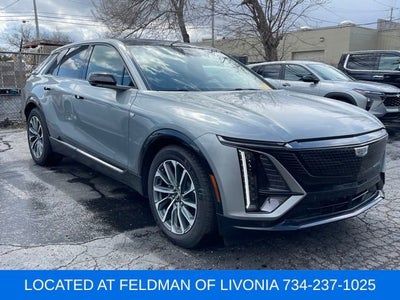 2024 Cadillac LYRIQ Sport 2