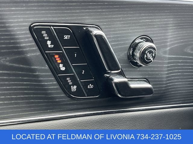 2024 Cadillac LYRIQ Sport 2