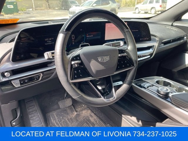2024 Cadillac LYRIQ Sport 2