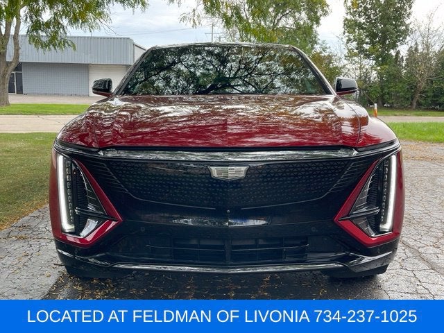 2024 Cadillac LYRIQ Sport 2