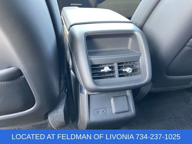 2024 Cadillac LYRIQ Sport 2