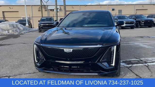 2024 Cadillac LYRIQ Sport 2