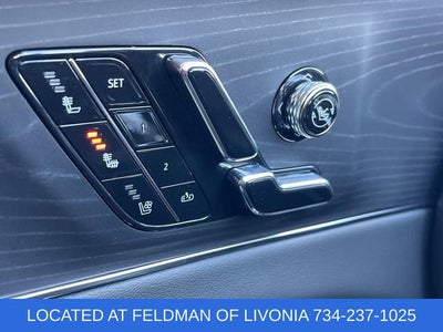 2024 Cadillac LYRIQ Sport 2