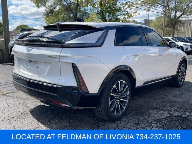 2024 Cadillac LYRIQ Sport 2