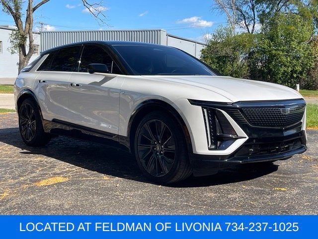 2024 Cadillac LYRIQ Sport 3