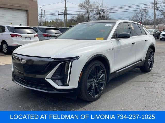 2024 Cadillac LYRIQ Sport 3