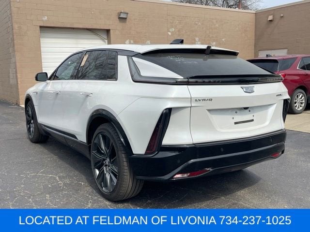 2024 Cadillac LYRIQ Sport 3