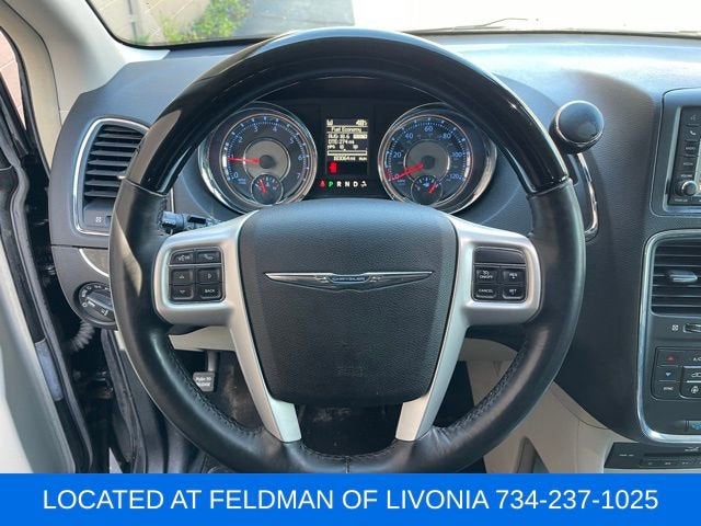 2015 Chrysler Town & Country Limited Platinum