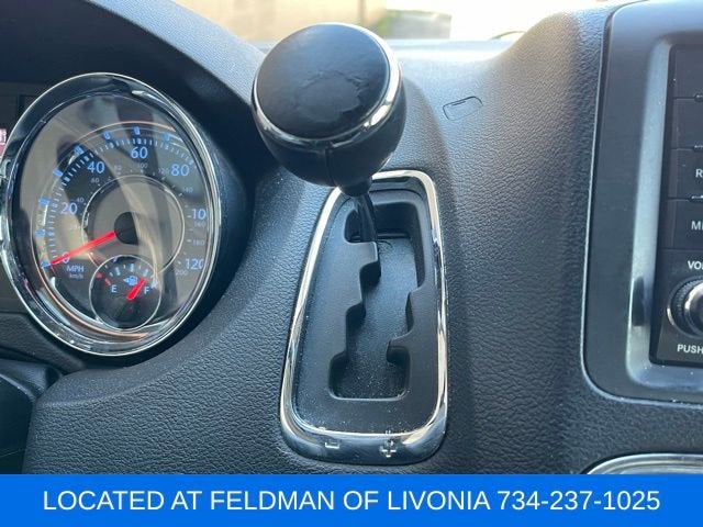 2015 Chrysler Town & Country Limited Platinum