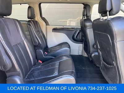2015 Chrysler Town & Country Limited Platinum
