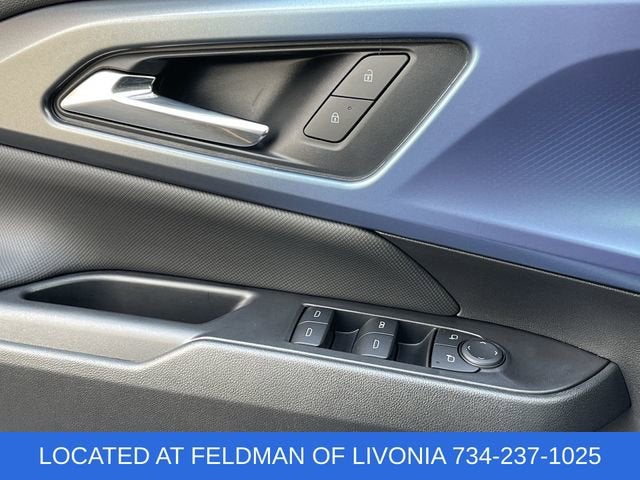 2025 Chevrolet Equinox EV LT