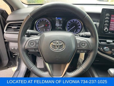 2022 Toyota Camry SE