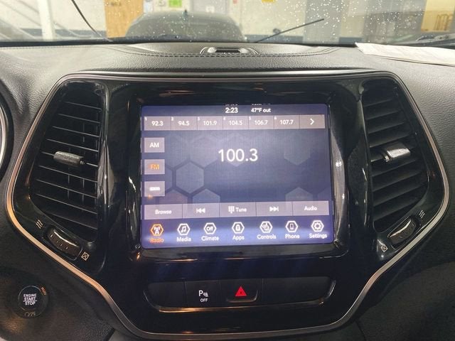 2019 Jeep Cherokee Limited FWD