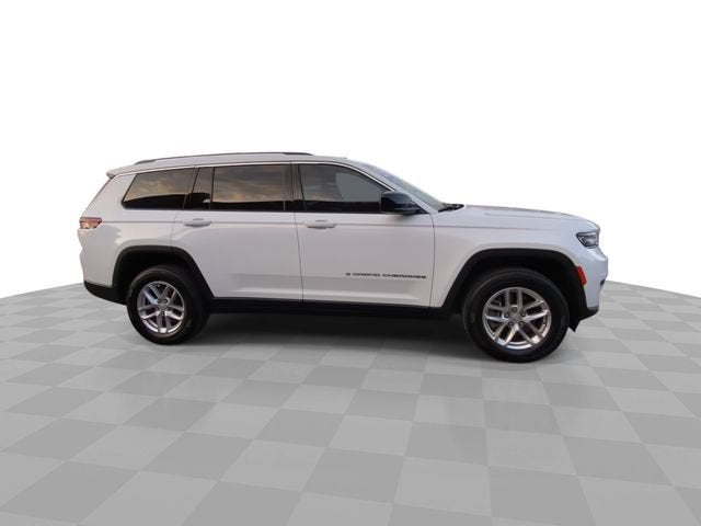 2023 Jeep Grand Cherokee L Laredo 4x4