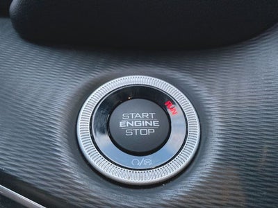 2023 Jeep Grand Cherokee L Laredo 4x4